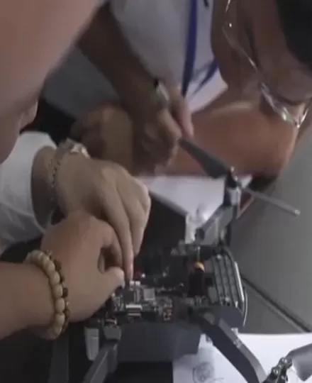 ทดสอบโดรนก่อนจัดส่งเพื่อให้แน่ใจว่าบินได้อย่างปลอดภัย